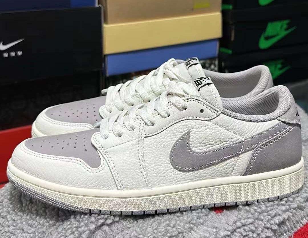 A BETTER LOOK AT THE AIR JORDAN 1 LOW OG “ATMOSPHERE GREY” - Rebranded Studios