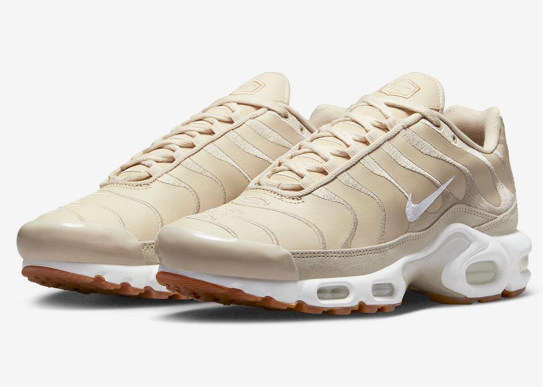 An Elegant Nike Air Max Plus On The Way - Rebranded Studios