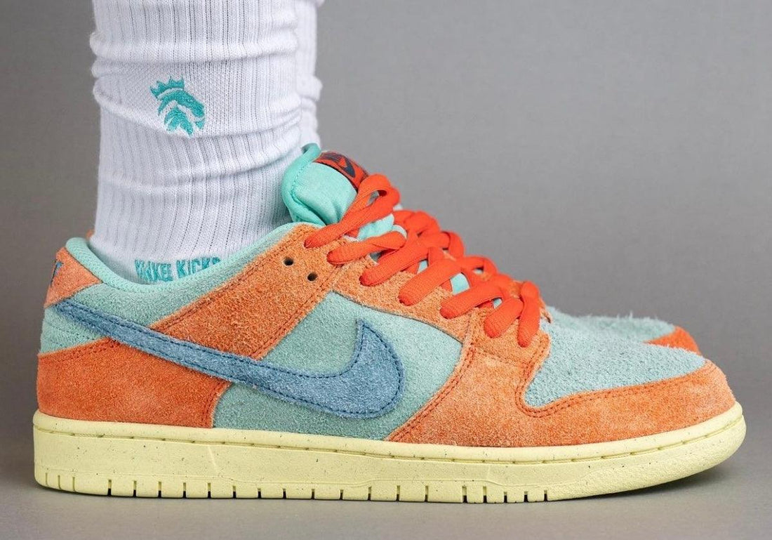ON-FEET PHOTOS OF THE NIKE SB DUNK LOW “NOISE AQUA” - Rebranded Studios